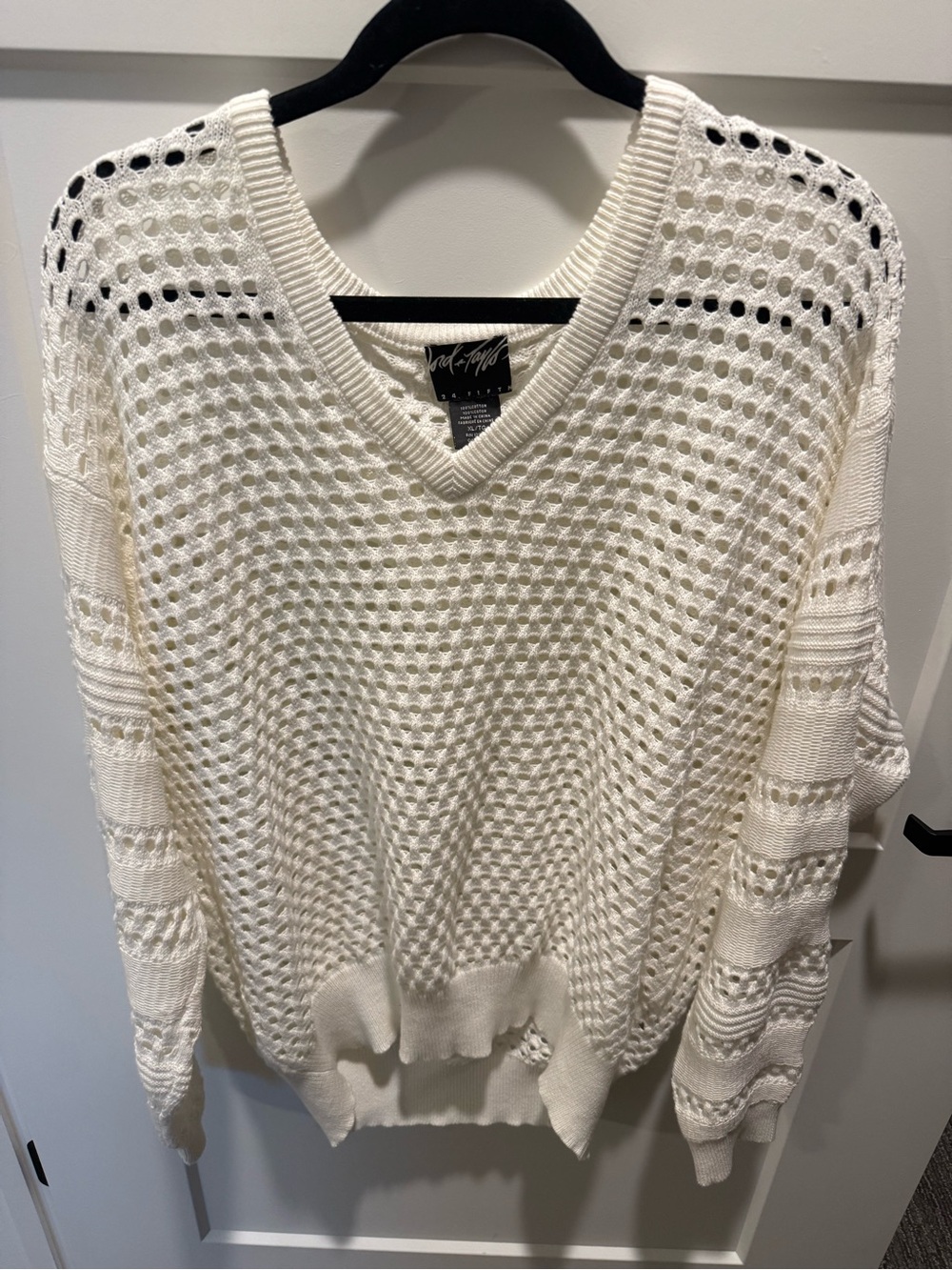 Lord & Taylor 24 Fifth Ivory Crochet Open Knit V Neck Sweater XL Boho